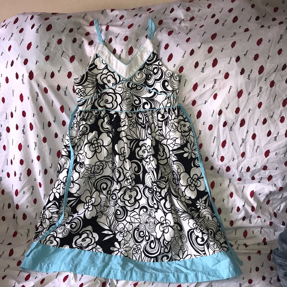 Bonnie Jean size 8 black with and blue dress 💕
